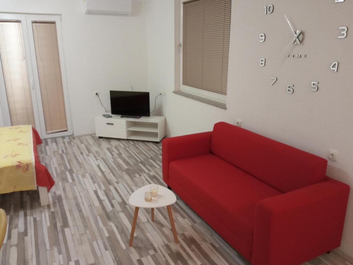 Studio Apartman Matkovic イモツキ エクステリア 写真