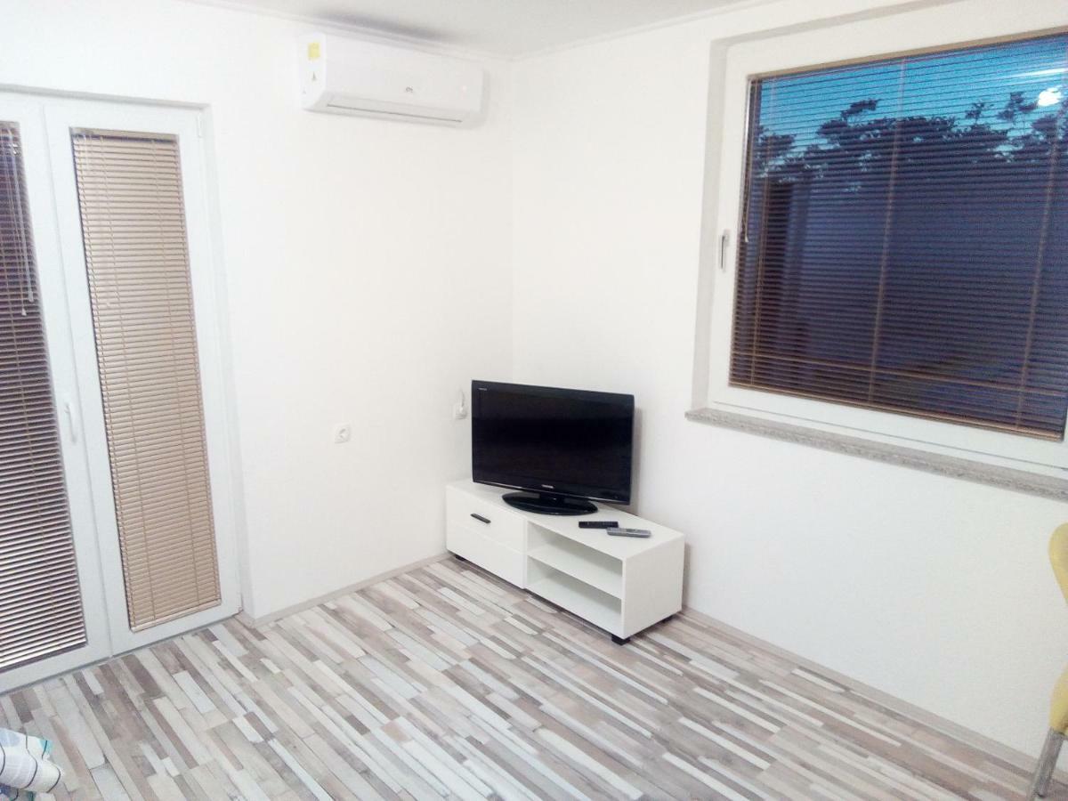 Studio Apartman Matkovic イモツキ エクステリア 写真